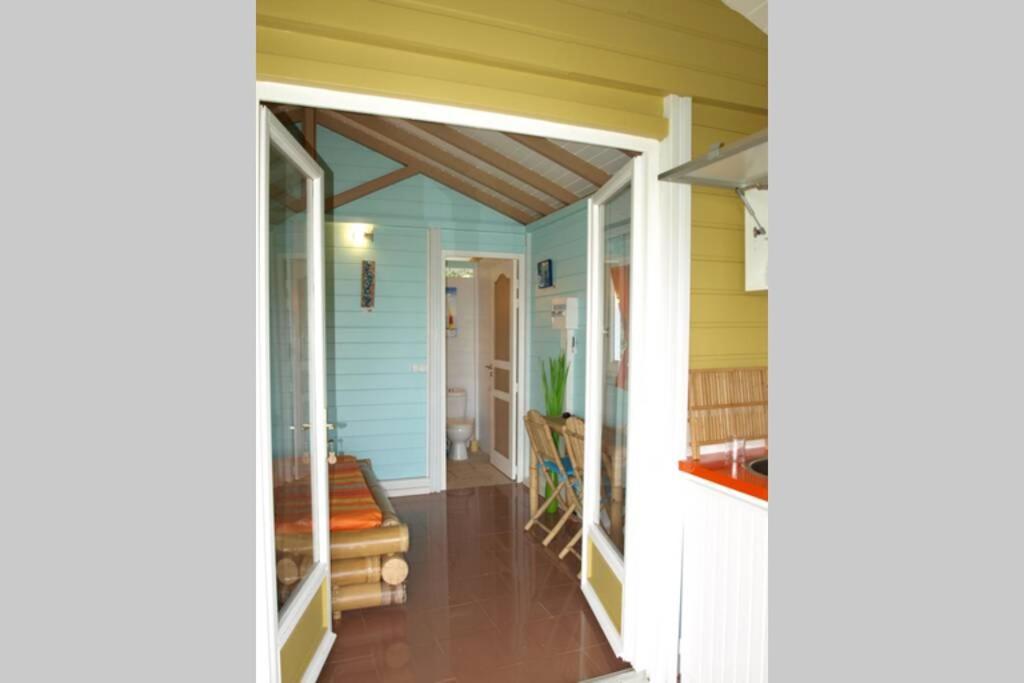 Residence Coco D'Iles, Gite Ti Bambou Terre-de-Bas ภายนอก รูปภาพ