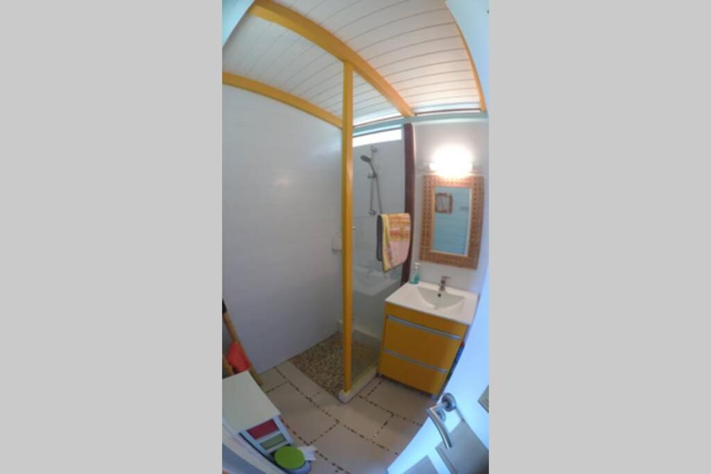 Residence Coco D'Iles, Gite Ti Bambou Terre-de-Bas ภายนอก รูปภาพ